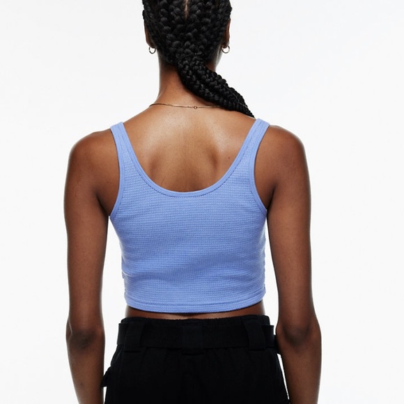 TNA | Rayna Waffle Knit Top (Red & Teal) - Picture 7 of 11